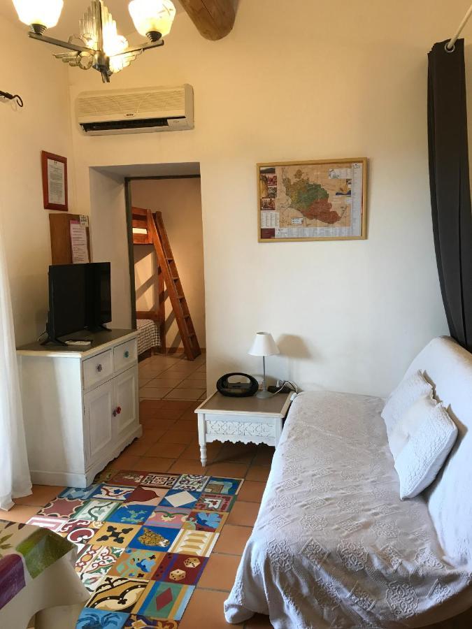 Chambres D'Hotes Et Gites Le Mas Mellou Orange  Bagian luar foto